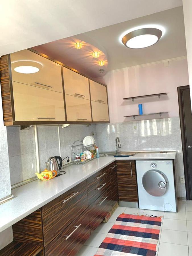 Apartment In Street Kievskaya 49 Bișkek Exterior foto